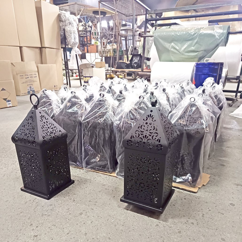 Farol de escalera terminado, listo para entrega